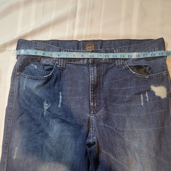 Rock & Republic Men's Dark Blue Straight Jeans - Picture 3 of 5